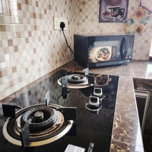 Topville Homestay Кангар Екстериор снимка